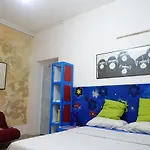 Bed & Breakfast Akasa Di Flock
