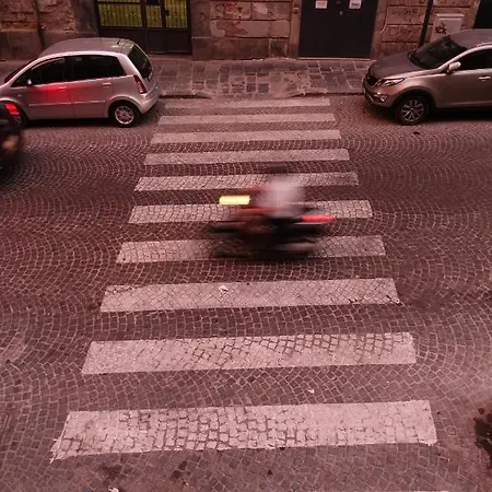 Nocleg ze śniadaniem Akasa Di Flock *