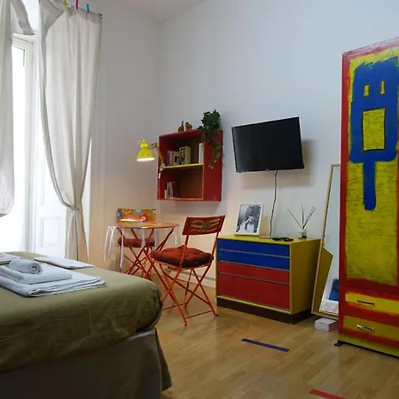 Akasa Di Flock * Naples