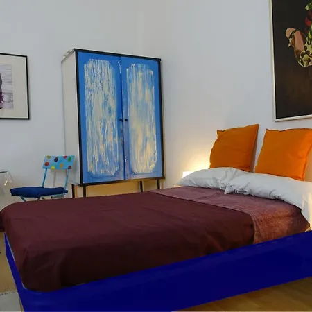 Bed & Breakfast Akasa Di Flock *